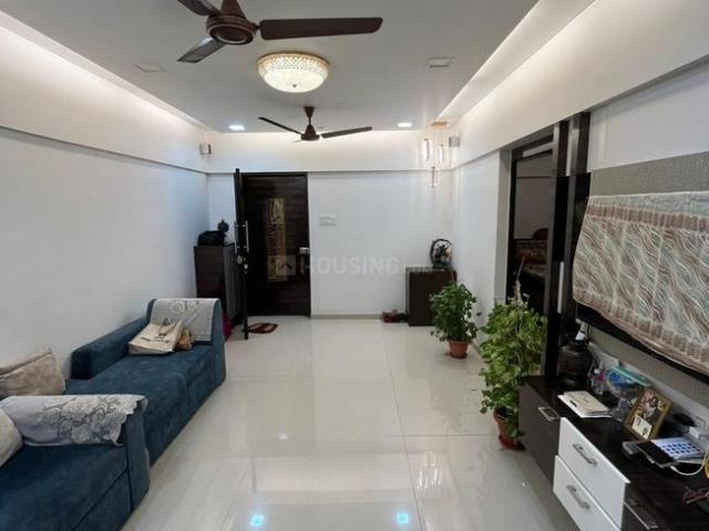 2 BHK Apartment in Dadar East for resale Mumbai. The reference number is 20484579