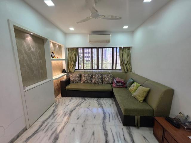 2 BHK Apartment in Dadar West for rent Mumbai. The reference number is 20597476