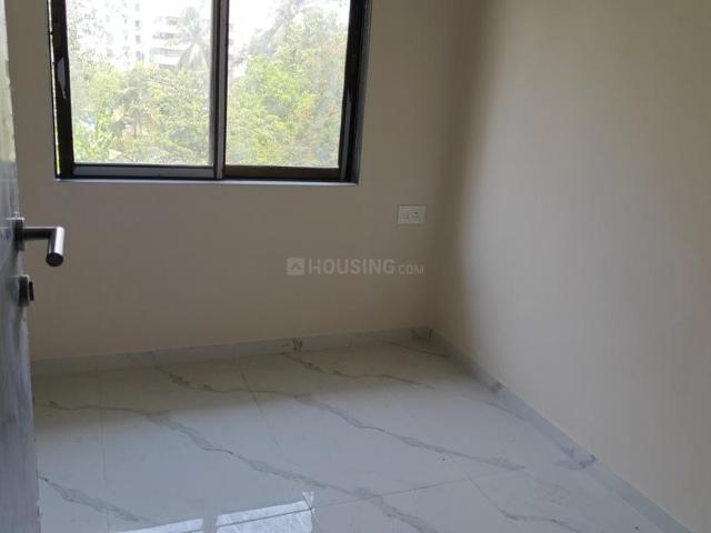 2 BHK Apartment in Dadar West for rent Mumbai. The reference number is 20238376