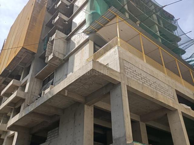 2 BHK Apartment in Dadar West for resale Mumbai. The reference number is 16111959