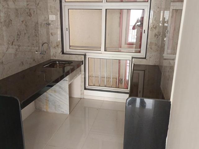 2 BHK Apartment in Dadar West for resale Mumbai. The reference number is 19206035