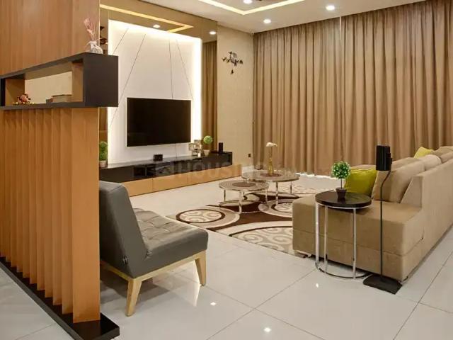 2 BHK Apartment in Dadar West for resale Mumbai. The reference number is 19911366