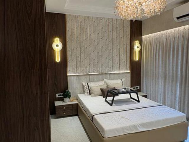 2 BHK Apartment in Dadar West for resale Mumbai. The reference number is 20209489