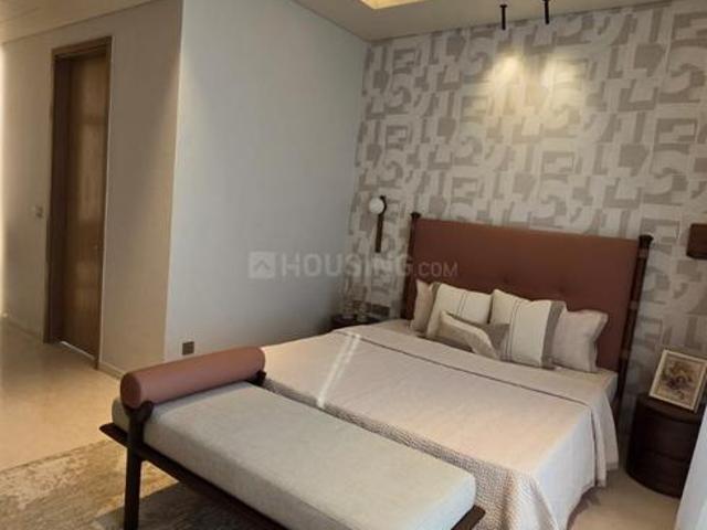 2 BHK Apartment in Dadar West for resale Mumbai. The reference number is 20446165
