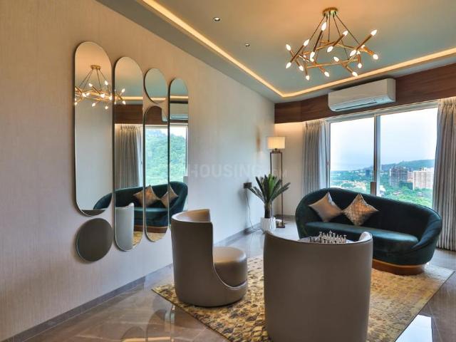 2 BHK Apartment in Dadar West for resale Mumbai. The reference number is 20465553
