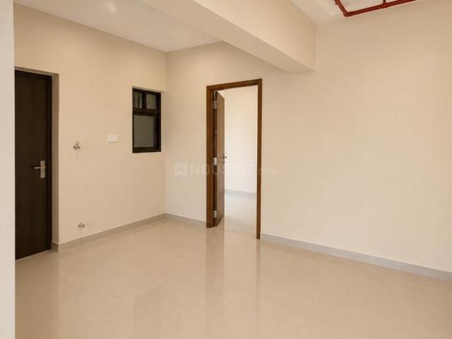 2 BHK Apartment in Dadar West for resale Mumbai. The reference number is 20781215