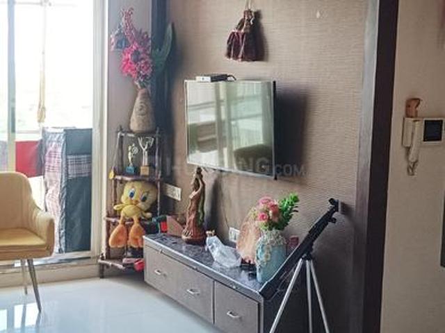 2 BHK Apartment in Dahisar West for resale Mumbai. The reference number is 18469117