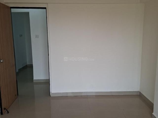 2 BHK Apartment in Dahisar West for resale Mumbai. The reference number is 20736706