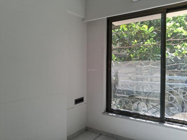 2 BHK Apartment in Dahisar East for rent Mumbai. The reference number is 19427233