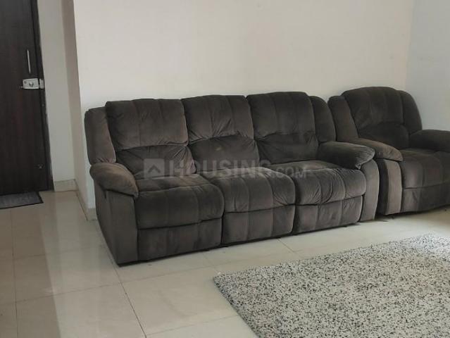 2 BHK Apartment in Dahisar East for rent Mumbai. The reference number is 20572979