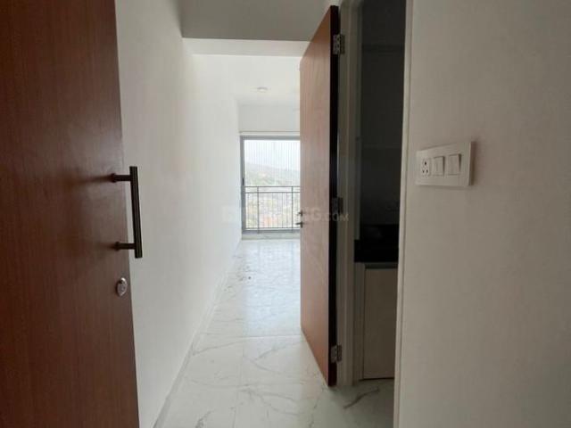 2 BHK Apartment in Dahisar East for rent Mumbai. The reference number is 20636889