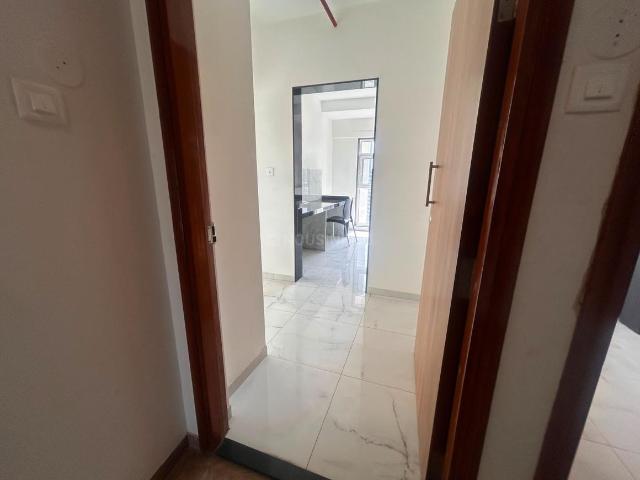 2 BHK Apartment in Dahisar East for rent Mumbai. The reference number is 20972282