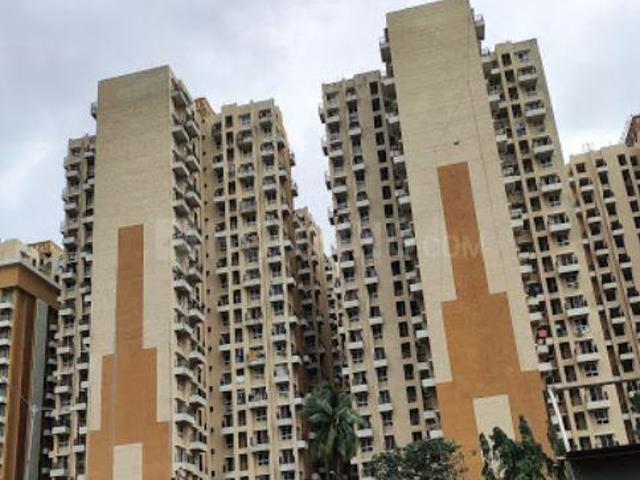2 BHK Apartment in Dahisar East for resale Mumbai. The reference number is 17766139