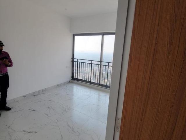 2 BHK Apartment in Dahisar East for resale Mumbai. The reference number is 20140016
