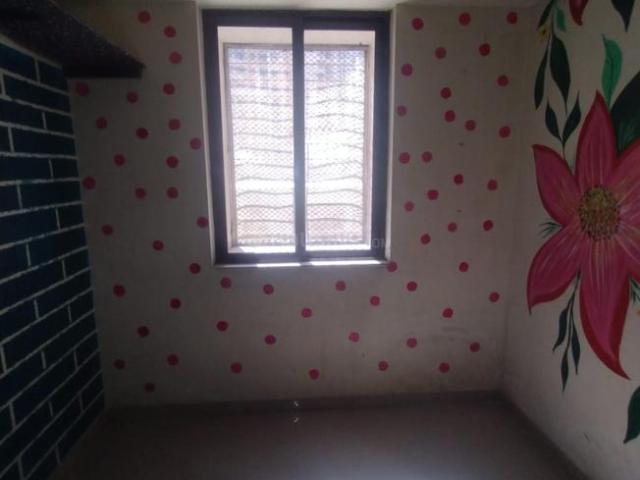 2 BHK Apartment in Dahisar East for resale Mumbai. The reference number is 20569907