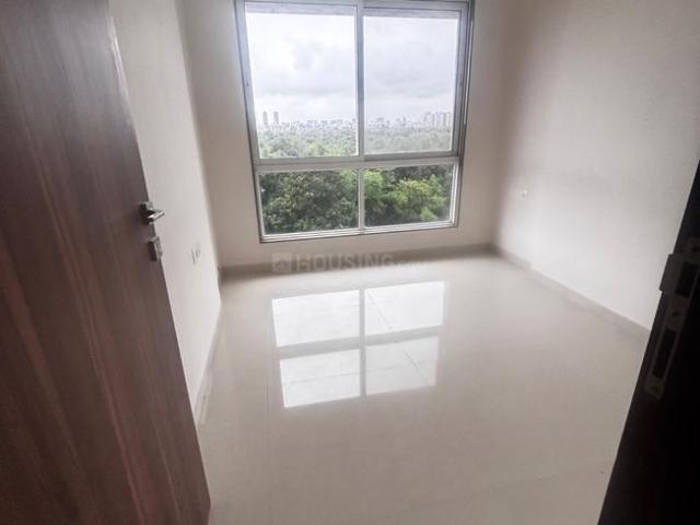 2 BHK Apartment in Dahisar East for resale Mumbai. The reference number is 20750143