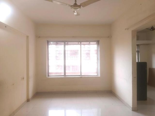 2 BHK Apartment in Borivali East for resale Mumbai. The reference number is 20966320
