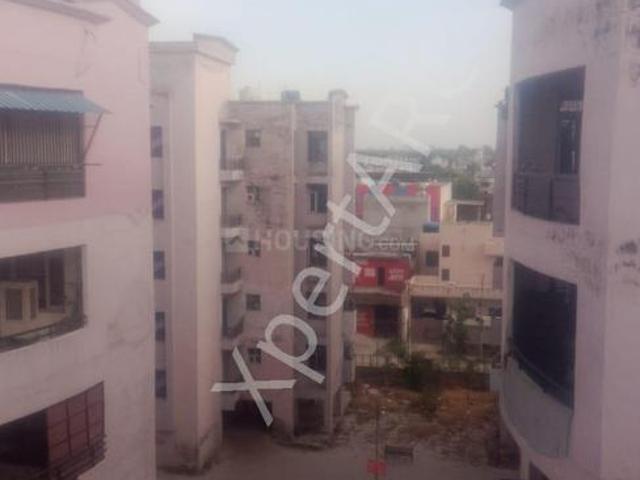 2 BHK Apartment in Dev Nagar for resale Ludhiana. The reference number is 20049987