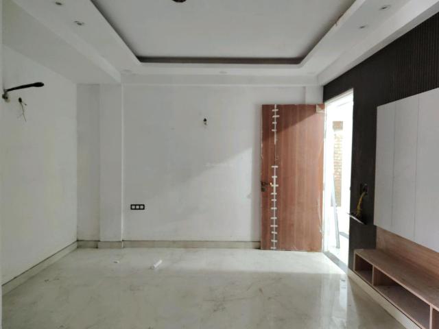 2 BHK Apartment in Devla for resale Greater Noida. The reference number is 20982718