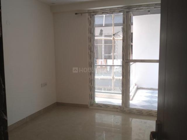 2 BHK Apartment in Dera Mandi for rent New Delhi. The reference number is 20319300
