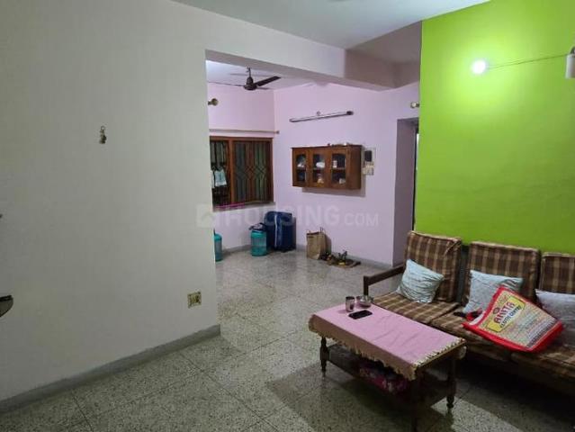 2 BHK Apartment in Dhakuria for rent Kolkata. The reference number is 20286096