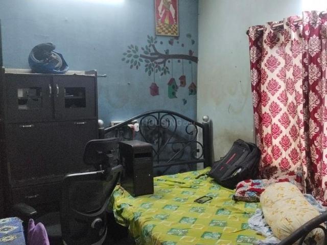 2 BHK Apartment in Dhakuria for resale Kolkata. The reference number is 20794855