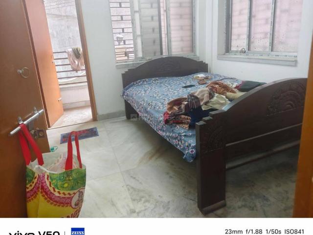 2 BHK Apartment in Dhakuria for resale Kolkata. The reference number is 20905535