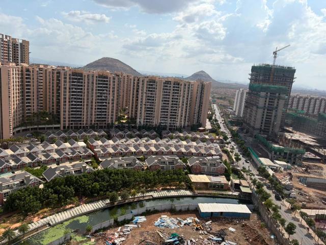 2 BHK Apartment in Dhanori for rent Pune. The reference number is 20795303