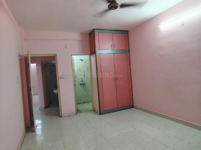 2 BHK Apartment in Dharampeth for rent Nagpur. The reference number is 19096688