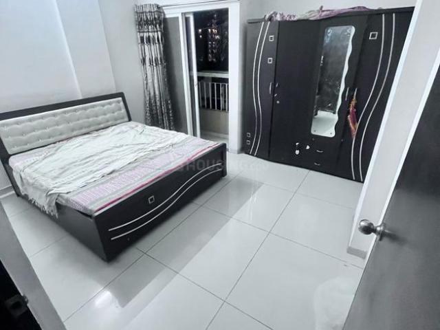 2 BHK Apartment in Diwalipura for rent Vadodara. The reference number is 19198340