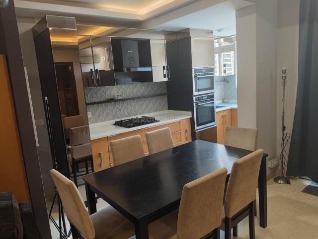 2 BHK Apartment in DLF Phase 2 for rent Gurgaon. The reference number is 20377264