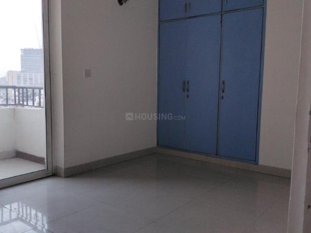 2 BHK Apartment in DLF Phase 4 for rent Gurgaon. The reference number is 19845671