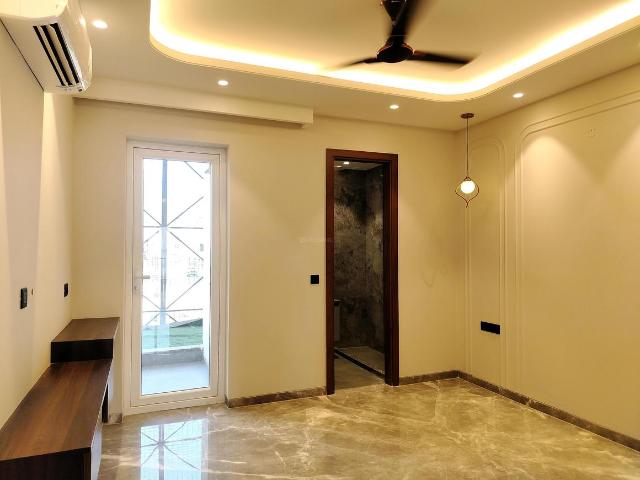 2 BHK Apartment in DLF Phase 4 for rent Gurgaon. The reference number is 19917574
