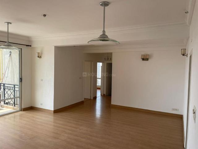 2 BHK Apartment in DLF Phase 4 for rent Gurgaon. The reference number is 20046518