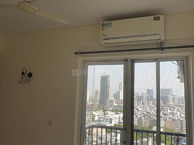 2 BHK Apartment in DLF Phase 4 for rent Gurgaon. The reference number is 20091537
