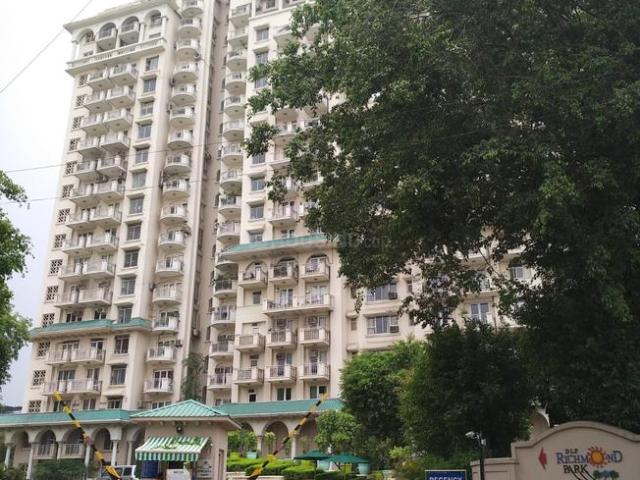 2 BHK Apartment in DLF Phase 4 for rent Gurgaon. The reference number is 20098987