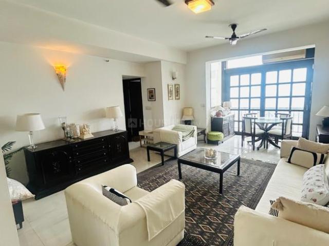 2 BHK Apartment in DLF Phase 4 for rent Gurgaon. The reference number is 20621109