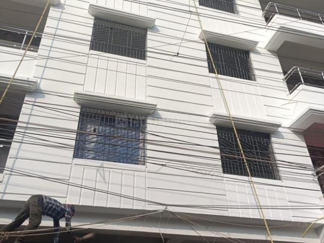 2 BHK Apartment in Dum Dum Cantonment for resale Kolkata. The reference number is 16299187