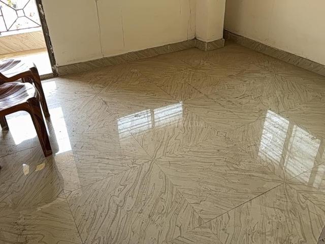 2 BHK Apartment in Dum Dum Cantonment for resale Kolkata. The reference number is 18626076