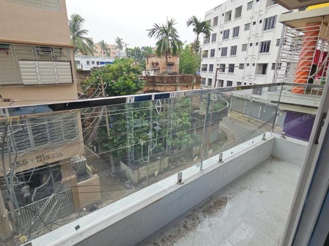 2 BHK Apartment in Dum Dum Cantonment for resale Kolkata. The reference number is 20543073