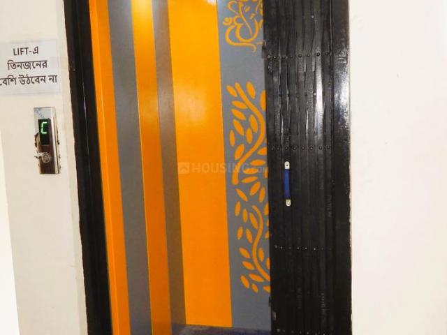 2 BHK Apartment in Dum Dum Cantonment for resale Kolkata. The reference number is 20674244
