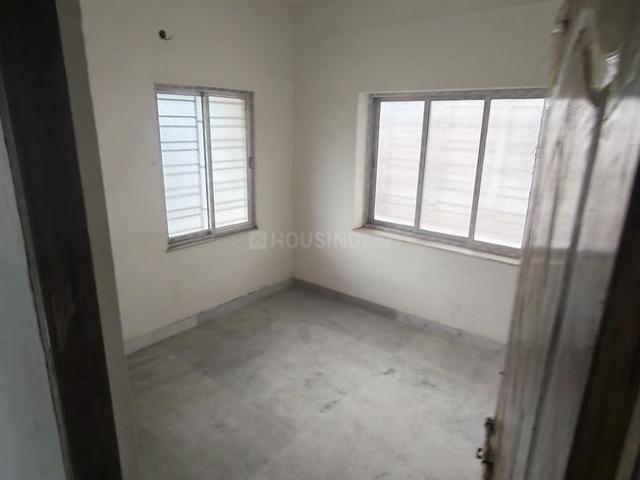 2 BHK Apartment in Dum Dum Cantonment for resale Kolkata. The reference number is 20976140