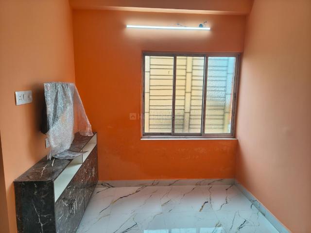2 BHK Apartment in Dum Dum Cantonment for resale Kolkata. The reference number is 20999947
