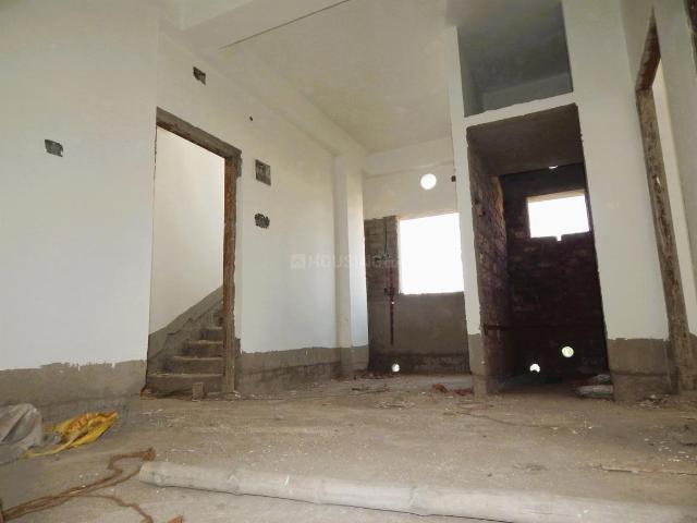 2 BHK Apartment in Dum Dum Cantonment for resale Kolkata. The reference number is 20900845