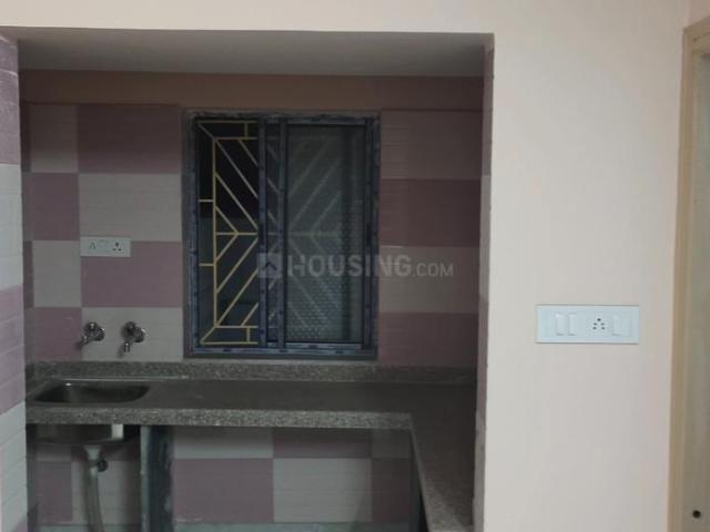 2 BHK Apartment in Dum Dum for rent Kolkata. The reference number is 20036299