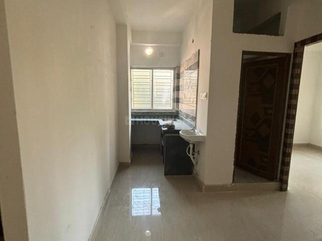 2 BHK Apartment in South Dum Dum for resale Kolkata. The reference number is 19769880