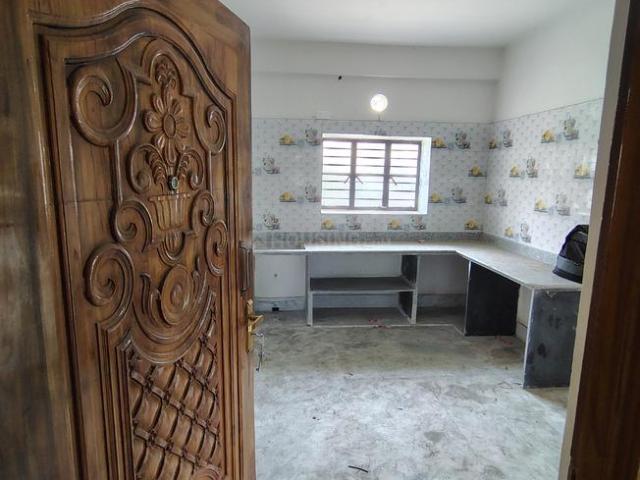 2 BHK Apartment in Dum Dum for resale Kolkata. The reference number is 20536335