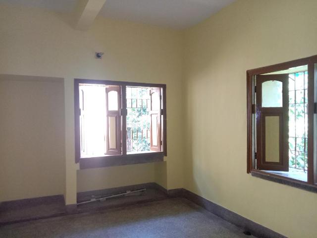 2 BHK Apartment in Dunlop for resale Kolkata. The reference number is 18820247