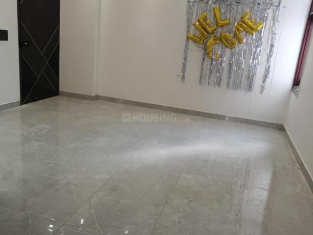 2 BHK Apartment in Dwarka Mor for rent New Delhi. The reference number is 17638260