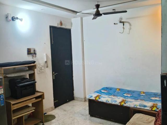 2 BHK Apartment in Dwarka Mor for rent New Delhi. The reference number is 20611260